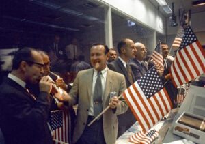 Le centre de contrôle de la mission Apollo 11 Le centre de contrôle de la mission Apollo 11